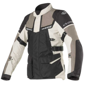 Chaqueta Clover Scout 3 Black, impermeable, térmica y resistente, ideal para mototurismo.